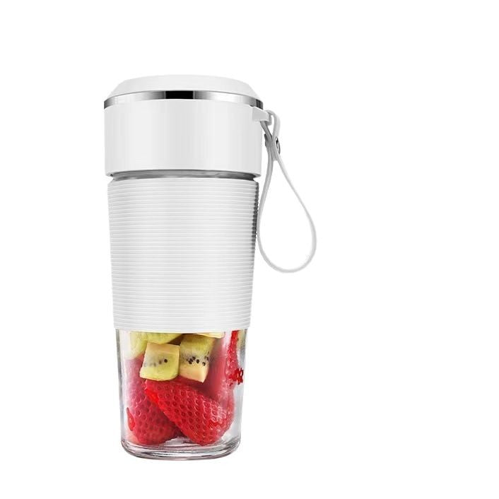 Portable rechargeable mini juicer cup