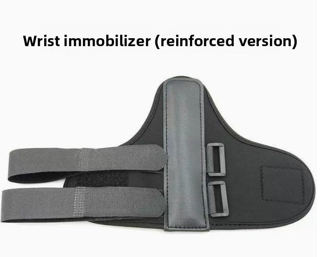 Golf swing wrist fixation